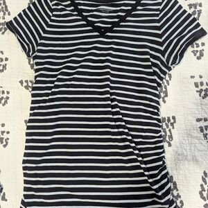 Liz Lange Maternity Striped V-Neck Tee - Black and White